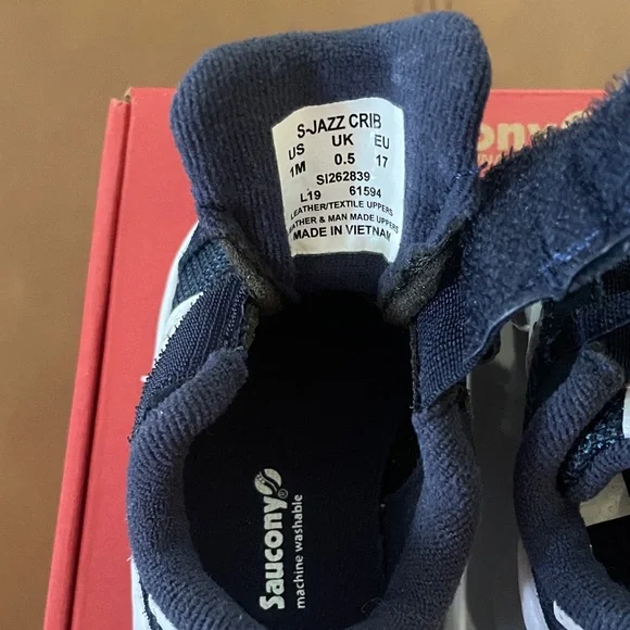 Saucony Baby Jazz Crib Sneakers - Navy and White - Picture 3 of 7